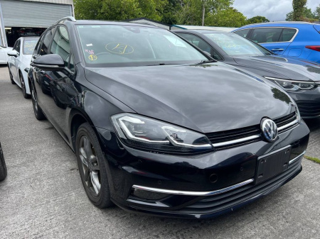 2020 Volkswagen Golf COMFORTLINE VARIANT 2.0 TDI // 360 SURROUND PARKING SENSORS // APPLE CARPLAY/ANDROID AUTO // DUAL ZONE CLIMATE CONTROL €22,900