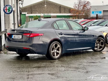 2018 Alfa Romeo Giulia Alfa Romeo – La Meccanica delle Emozioni €24,950