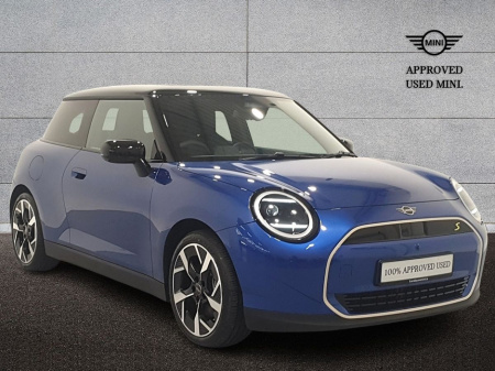 2025 MINI Hatch Cooper E €32,695