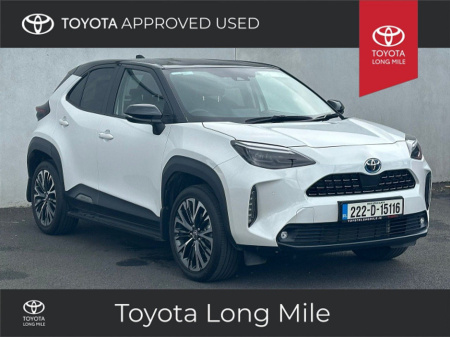 2022 Toyota Yaris Cross 1.5 Hybrid Sol 5dr with Side Steps