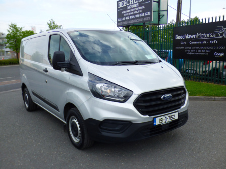 2019 Ford Transit Custom 2.0 TDCI 105 PS SWB // PRICE EXCL. VAT // GREAT CONDITION // 01/26 CVRT // DOCUMENTED SERVICE HISTORY // ONE OWNER //