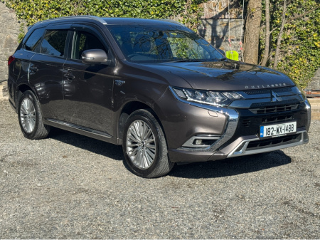 2018 Mitsubishi Outlander 2.4 4H PHEV €20,750