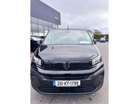 2025 Peugeot Partner  €26,789