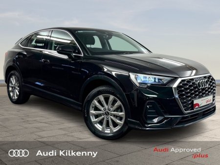 2024 Audi Q3 Sportback 45 TFSI E S Tronic SE with Comfort Pack
