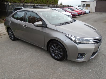 2015 Toyota Corolla 151/1.4 D-4D LUNA MODEL/REAR VIWE CAMERA/FOGS/AIR CON/LEATHER MULTI FUNCTION STEERING WHEEL/FINANCE/CARD PAYMENTS & WARRANTY AVAILABLE/LOW-TAX€190 €11,550