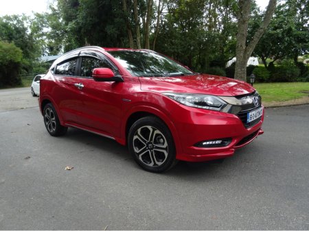 2016 Honda Vezel 1.5 AUTO HYBRID FULL LEATHER SEATS