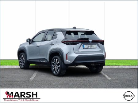 2023 Toyota Yaris CROSS LUNA SPORT 4DR AUTO €30,995