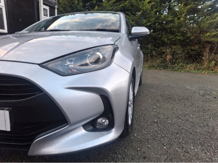 2022 Toyota Yaris 1.0 LUNA 4DR €15,750