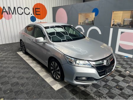 2016 Honda Accord HONDA ACCORD 2.0 HYBRID / 73k KMs / REVERSE CAMERA , ADAPTIVE CRUISE & MORE