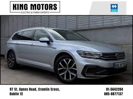 2022 Volkswagen Passat GTE DSG 215BHP / 12 MONTH NATIONWIDE WARRANTY INCLUDED / PLUG-IN HYBRID / 18* ALLOYS / BLACK LEATHER / PAN ROOF / CAMERA / NAV / PARK ASSIST / APPLE CARPLAY / *FINANCE PACKAGES AVAILABLE*