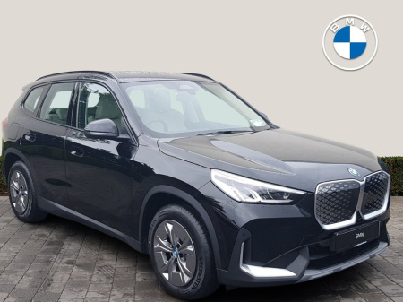 2025 BMW iX1 eDrive20 xLine €54,886