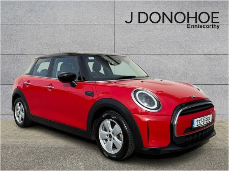 2023 MINI Hatch COOPER Cooper Classic Auto