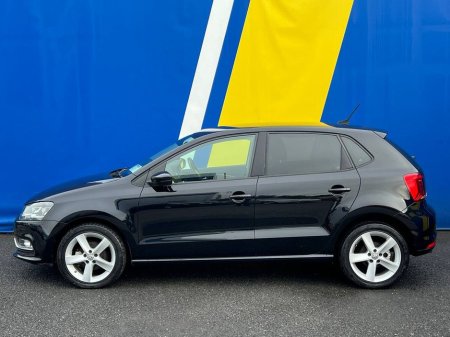 2016 Volkswagen Polo HIGHLINE 1.2 TSI AUTO // LEATHER/ALCANTARA HEATED SEATS // ADAPTIVE CRUISE CONTROL // DIGITAL CLIMATE CONTROL €13,900