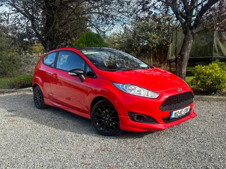 2016 Ford Fiesta 
