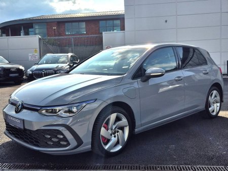 2023 Volkswagen Golf GTE DSG €34,990