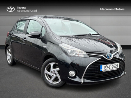 2016 Toyota Yaris YARIS HYBRID LUXURY MC €16,000