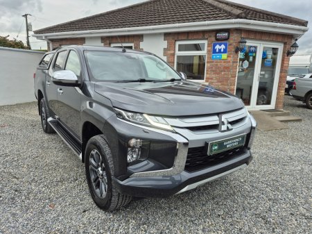 2020 Mitsubishi L200 Barbarian  Model 4 wheel Drive Automatic with Truckman rear canopy with opening side windows only 59,000 Miles suitable trade in taken/Wanted