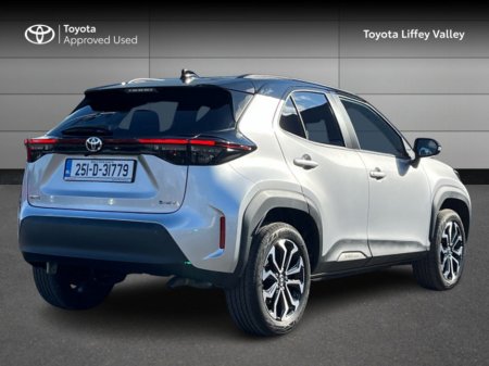 2025 Toyota Yaris Cross YARIS CROSS LUNA SPORT BI €34,950