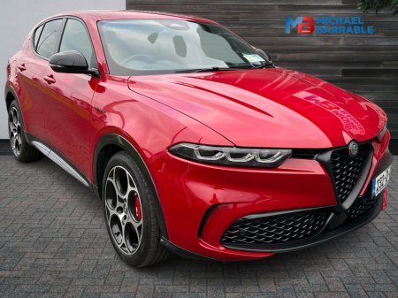2023 Alfa Romeo Tonale MHEV Veloce Edition High Specification in pristine condition with combination leather & Alcantara interior and electronic tailgate in stunning Rosso Red €46,950