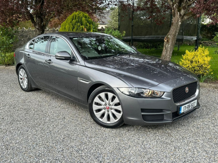 2017 Jaguar XE 