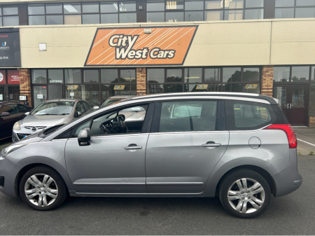 2016 Peugeot 5008 AUTOMATIC///ONLY 82000KLMS WITH FULL PEUGEOT SERVICE HISTORY///1 RISH OWNER FROM NEW WITH NCT UNTIL 6/2026//LOW TAX JUST 200EUROS €12,950