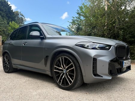 2025 BMW X5 50E M SPORT PRO *Frozen Grey….Tech Pack*