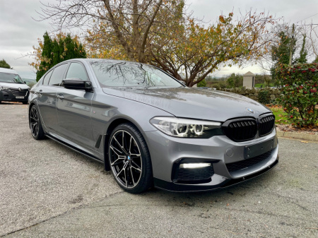 2018 BMW 5 Series 520 D M-SPORT AUTO **M-PERFORMANCE KIT**FULL LEATHER**XENON HEADLIGHTS**FSH**MINT**
