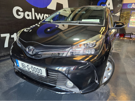 2016 Toyota Yaris PETROL AUTOMATIC-ONLY 88K KM REAR CAMERA AND CAR PLAY