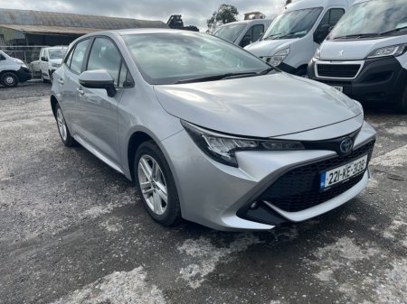 2022 Toyota Corolla 1.8 Hybrid Luna Hatchback