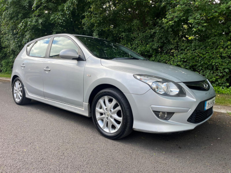 2011 Hyundai i30 1.6 CRDi 90hp Classic Eco €3,490