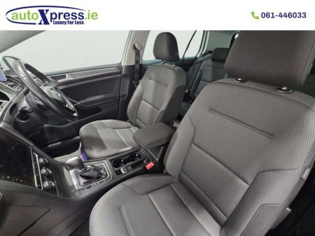 2018 Volkswagen Golf 1.2 TSI Automatic, Reversing camera €18,495