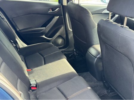 2018 Mazda Mazda3 1 owner  low mileage €12,800