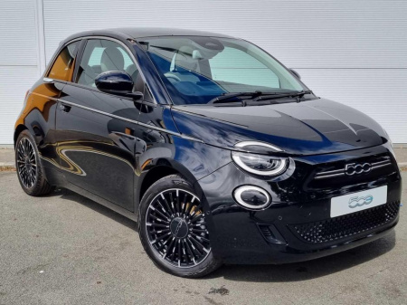 2025 Fiat 500e La Prima