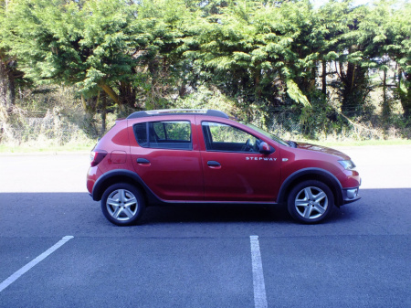 2014 Dacia Sandero STEPWAY 0.9TCE LAUREAT
