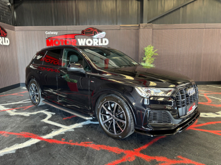 2021 Audi Q7 S LINE BLK ED 55 TFSI E €59,900
