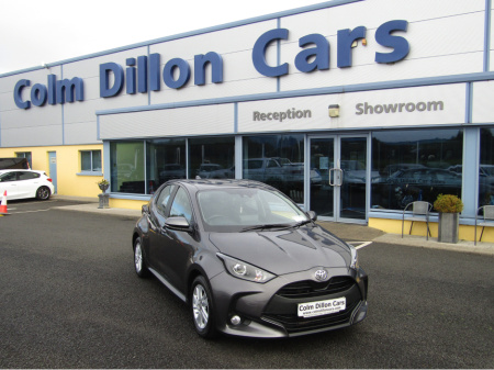 2022 Toyota Yaris 1.0 LUNA 4DR