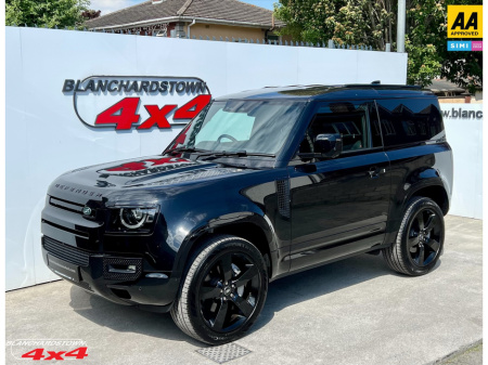 2024 Land Rover Defender D300 HSE XDYNAMIC 2 SEAT COMMERCIAL €74,900