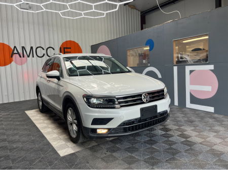 2017 Volkswagen Tiguan TSI HIGH LINE / 64k KMs / FRONT & REAR HEATED SEATS , REVERSE CAMERA & MORE