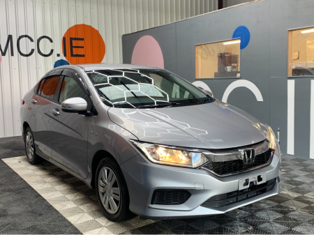 2019 Honda Grace 1.5 HYBRID AUTOMATIC / 46k KMs / Adaptive Cruise & Rear Sensors