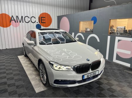 2016 BMW 7 Series €25950! 2016 BMW 7 SERIES 740E 2.0L HYBRID / 53K KMS / ADAPTIVE CRUISE CONTROL, HEATED & COOLED SEATS, 360 CAMERA & MORE €25,950