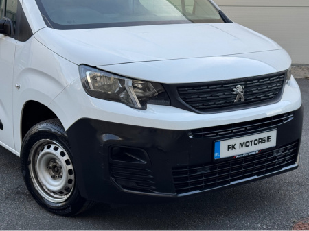 2021 Peugeot Partner 1.5 BLUE HDI 75 PANELL PANELLED 6.2 3 €11,950