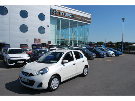 2017 Nissan March 1.2 SV CVT €9,950