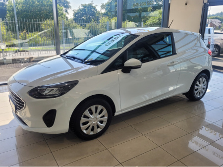 2022 Ford Fiesta TREND - 1.0T 100 S6.2 M M5 FWD 2 €12,950