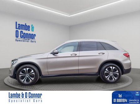 2020 Mercedes-Benz GLC Class 200 D 4 MATIC  AUTO  *** LOW MILES **** ELECTRIC TAILGATE **** REVERSE CAMERA **** HEATED SEATS **** CRUISE CONTROL ****