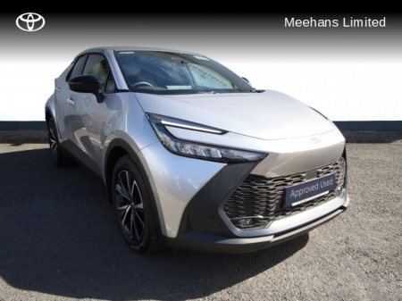 2025 Toyota C-HR C-HR Plug-in Hybrid