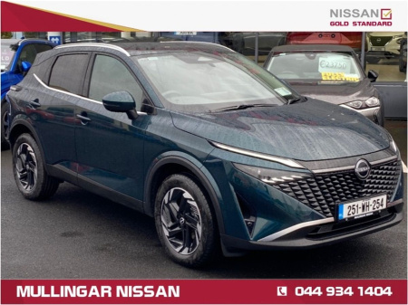 2025 Nissan Qashqai 1.3SV Premium M/Hybrid - Check out our Reviews