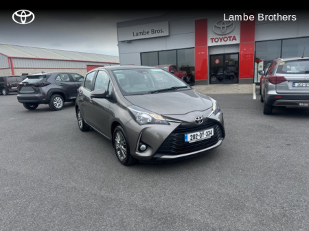 2020 Toyota Yaris 1.0 LUNA 4DR €17,500