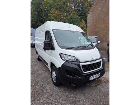 2021 Peugeot Boxer 333 L2 H2 2.2 BLUE HDI 1 140 6.2 €19,950