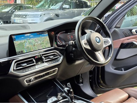 2022 BMW X5 XDRIVE45E M SPORT. HUGE SPEC. FINANCE ARRANGED. SIMI. AA APPROVED.