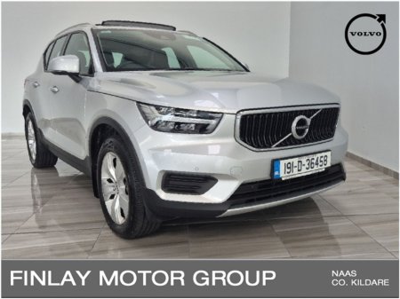 2019 Volvo XC40 T3 (163hp) Momentum 1 year warranty